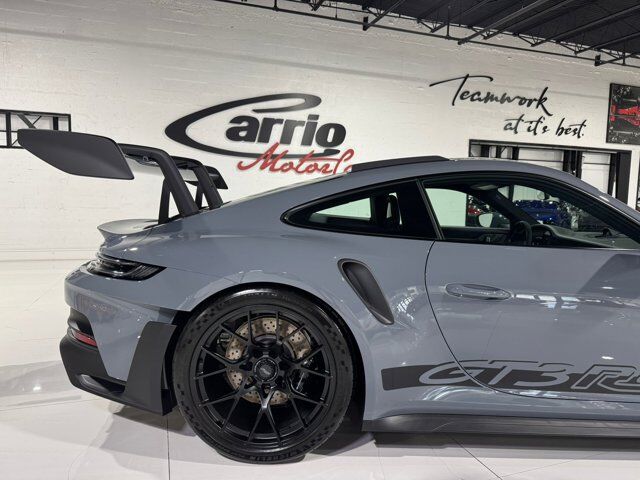2025 Porsche 911 GT3 RS DELIVERY MILES! Arctic Grey paint, axle lift, Exclusive Design tails, Bose audio AND MORE!! Fort Lauderdale FL