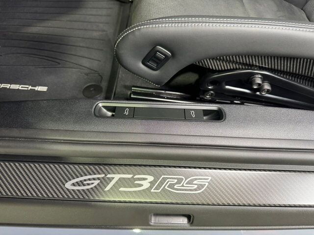 2025 Porsche 911 GT3 RS DELIVERY MILES! Arctic Grey paint, axle lift, Exclusive Design tails, Bose audio AND MORE!! Fort Lauderdale FL