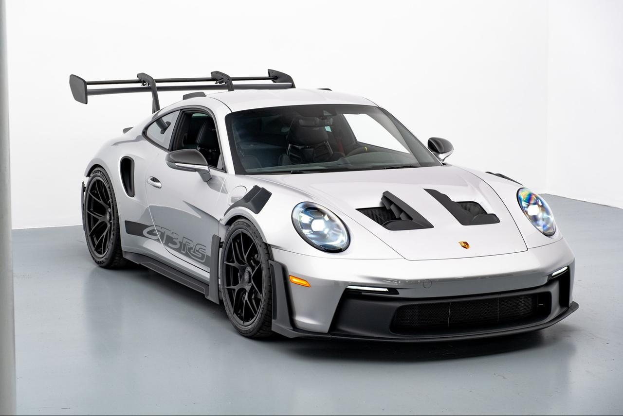 2025 Porsche 911