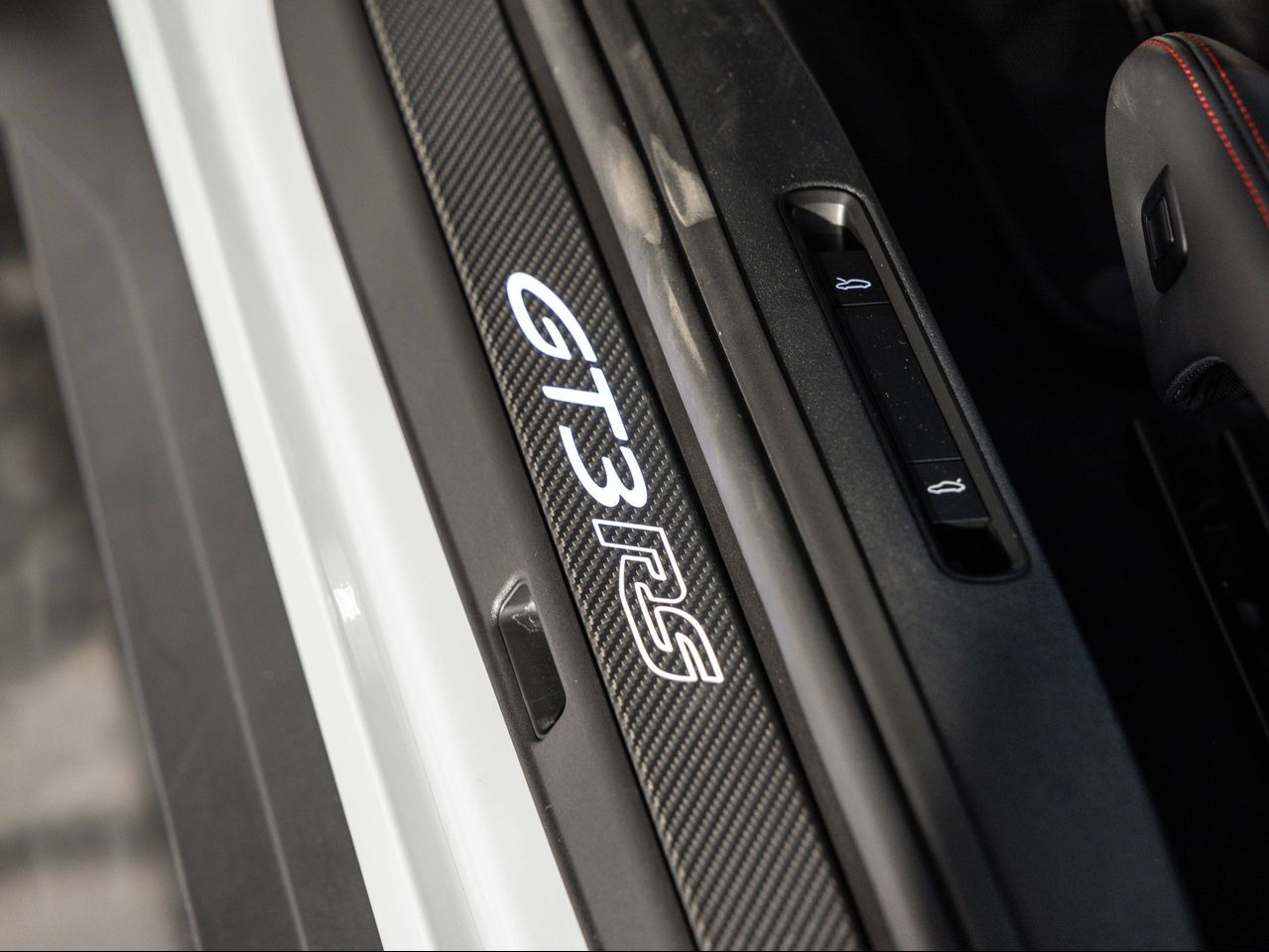 2025 Porsche 911 GT3 RS photo 26