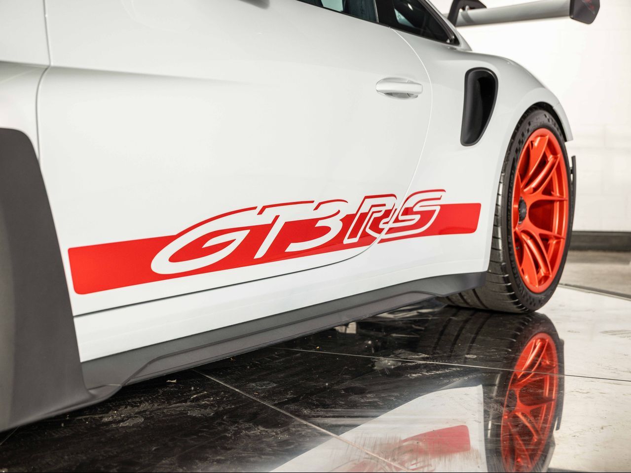 2025 Porsche 911 GT3 RS photo 15