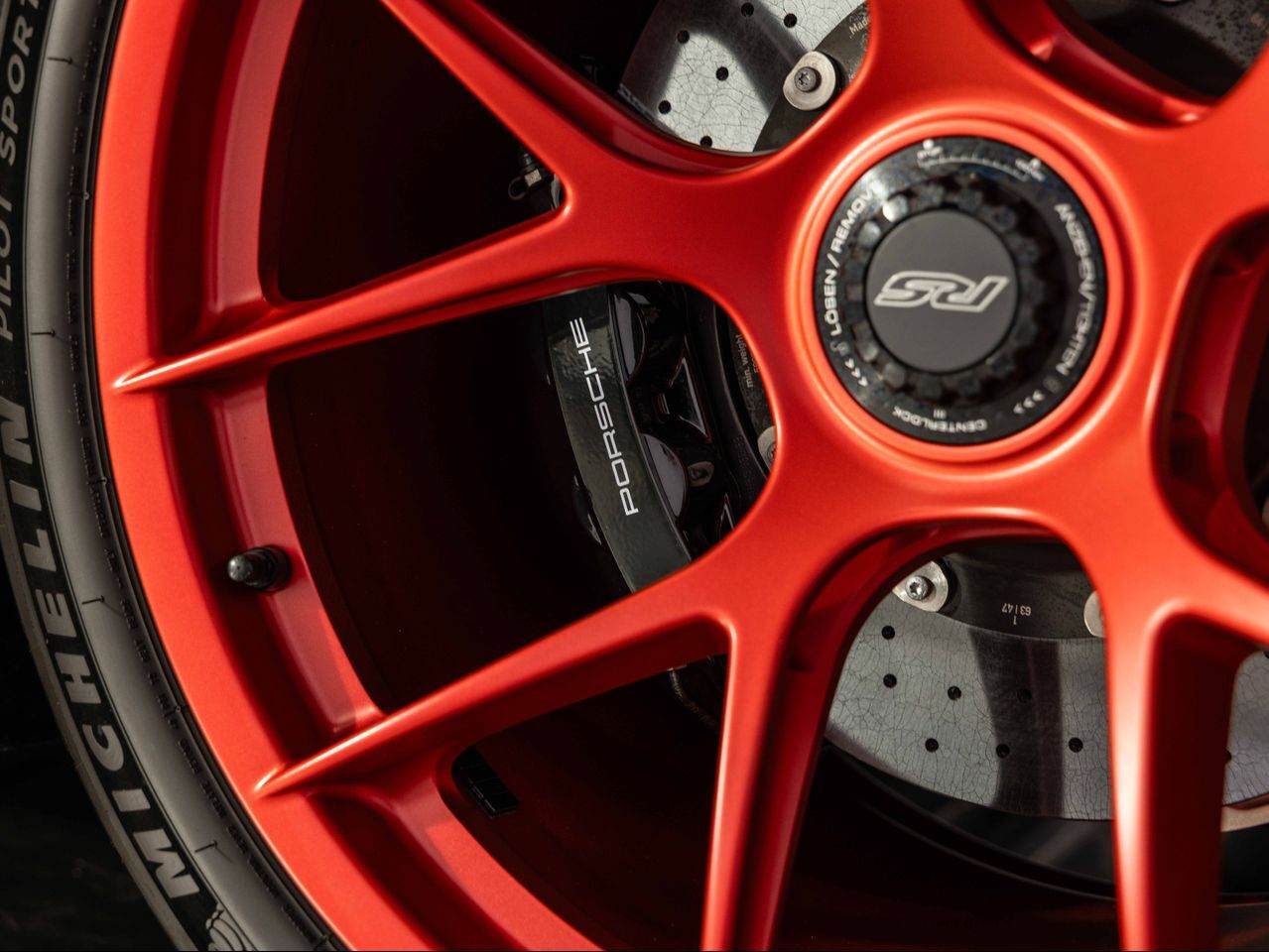 2025 Porsche 911 GT3 RS photo 16