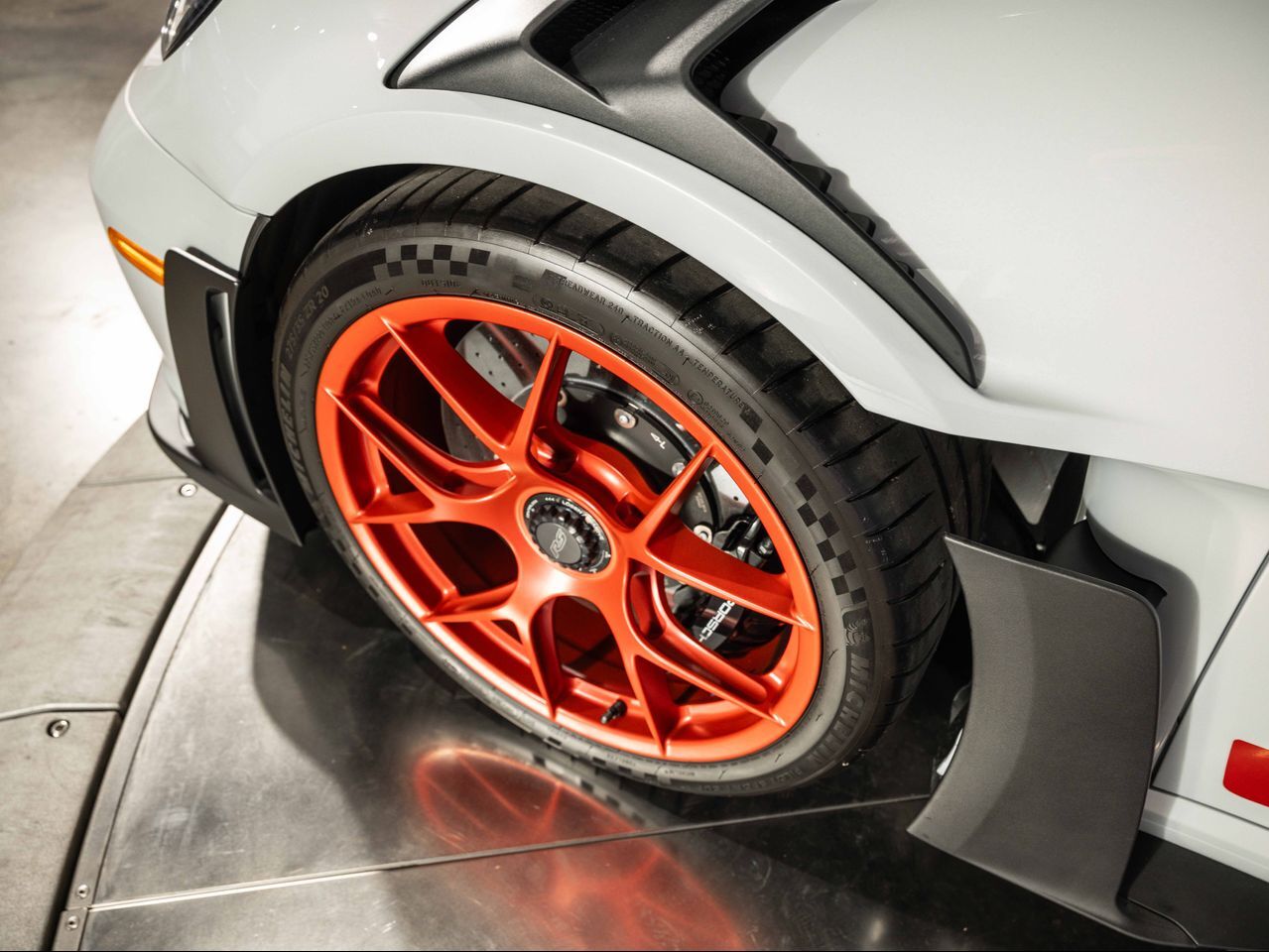 2025 Porsche 911 GT3 RS photo 14