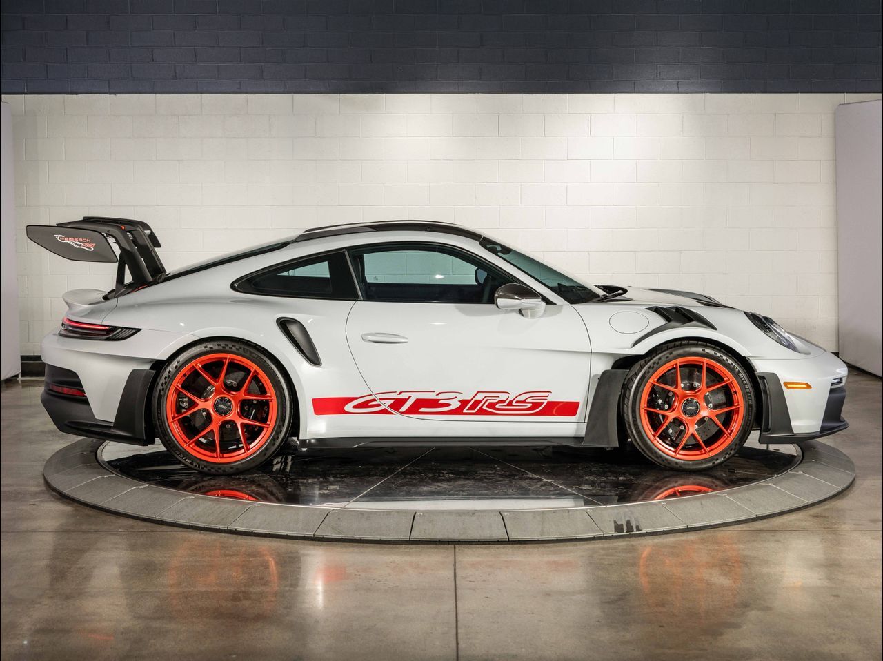2025 Porsche 911 GT3 RS photo 6