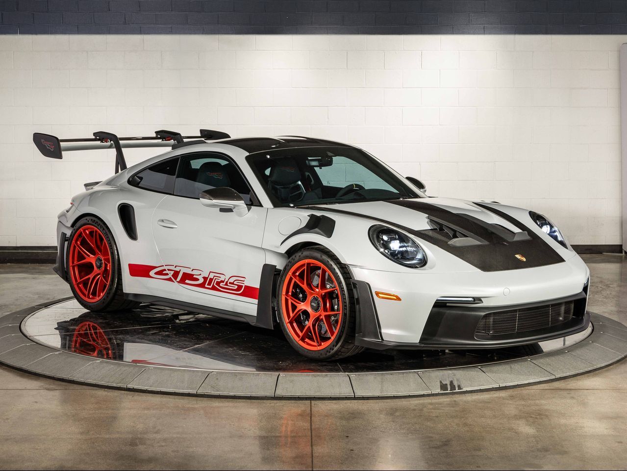 2025 Porsche 911 GT3 RS photo 7