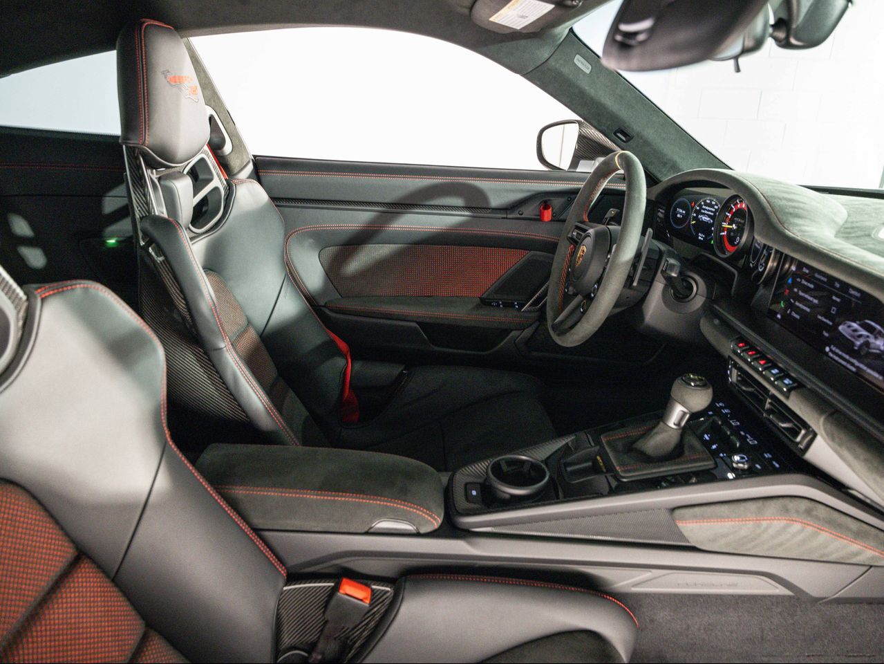 2025 Porsche 911 GT3 RS photo 44