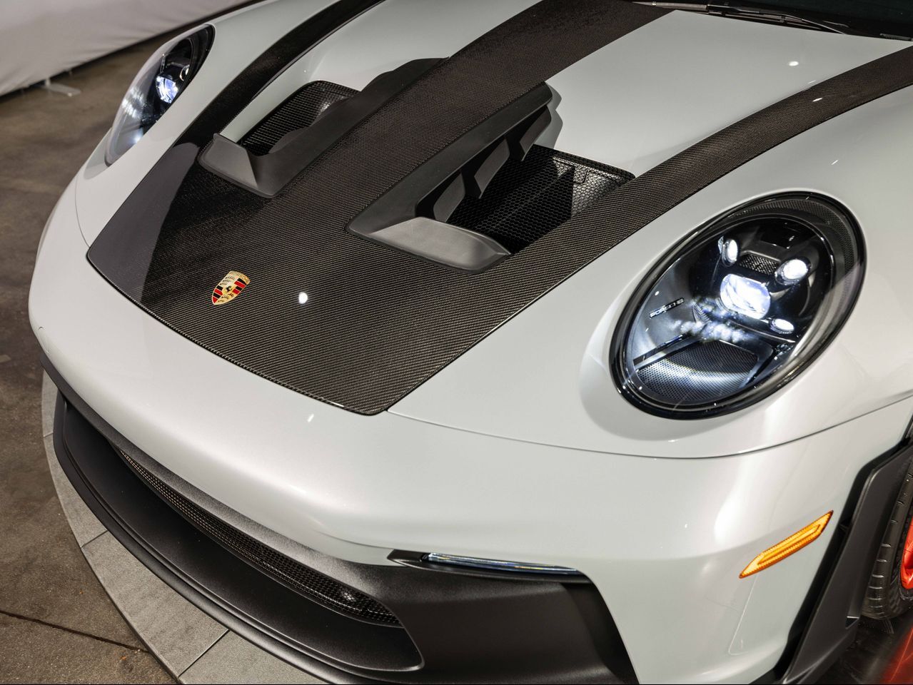 2025 Porsche 911 GT3 RS photo 9