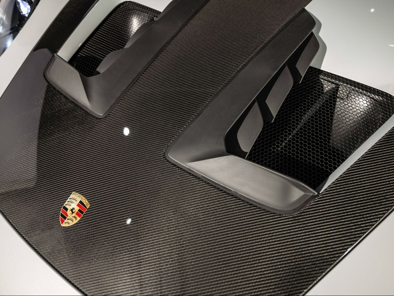 2025 Porsche 911 GT3 RS photo 10