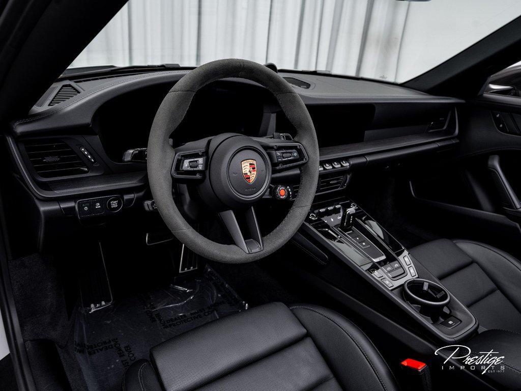 2025 Porsche 911 Targa 4 GTS North Miami Beach FL