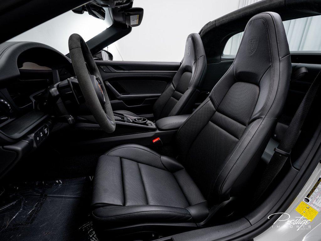 2025 Porsche 911 Targa 4 GTS North Miami Beach FL