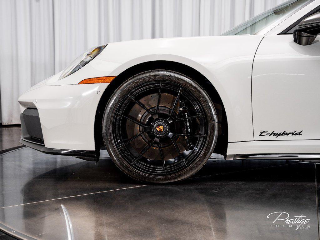 2025 Porsche 911 Targa 4 GTS North Miami Beach FL