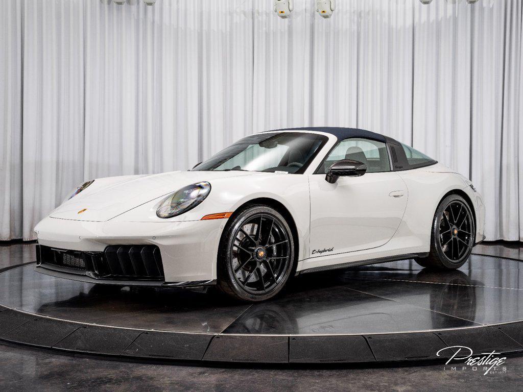2025 Porsche 911 Targa 4 GTS North Miami Beach FL