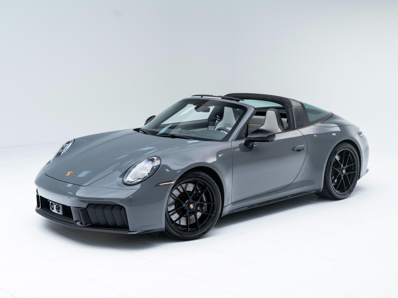 2025 Porsche 911 Targa 4 GTS