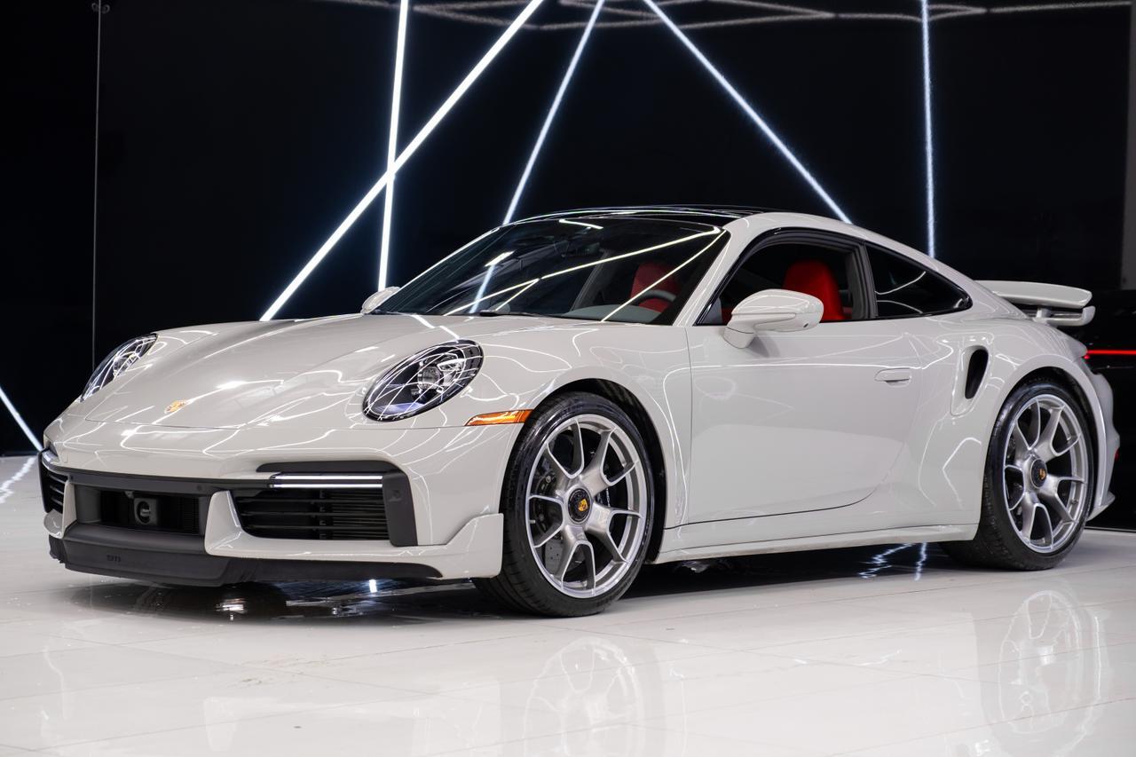 2025 Porsche 911 Turbo S
