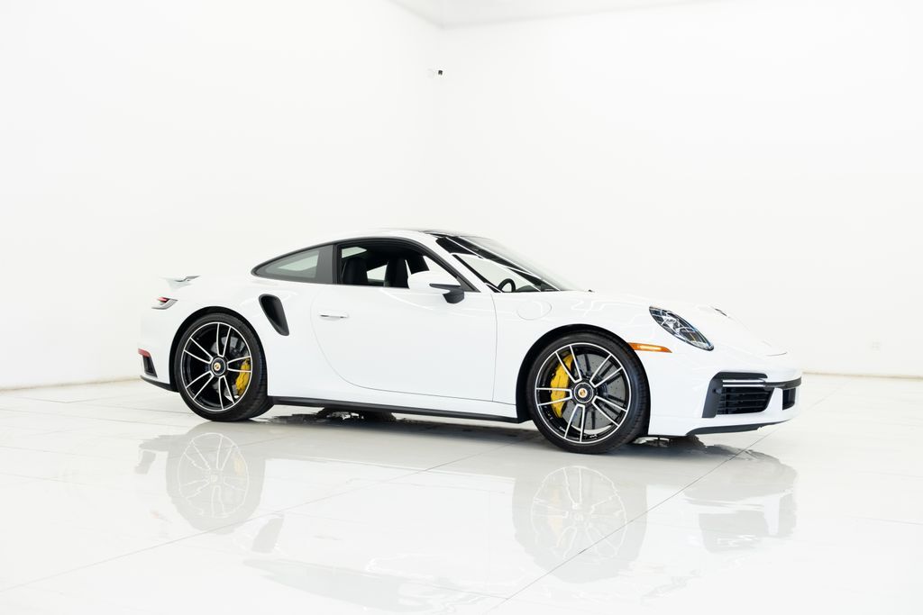 2025 Porsche 911 Turbo S