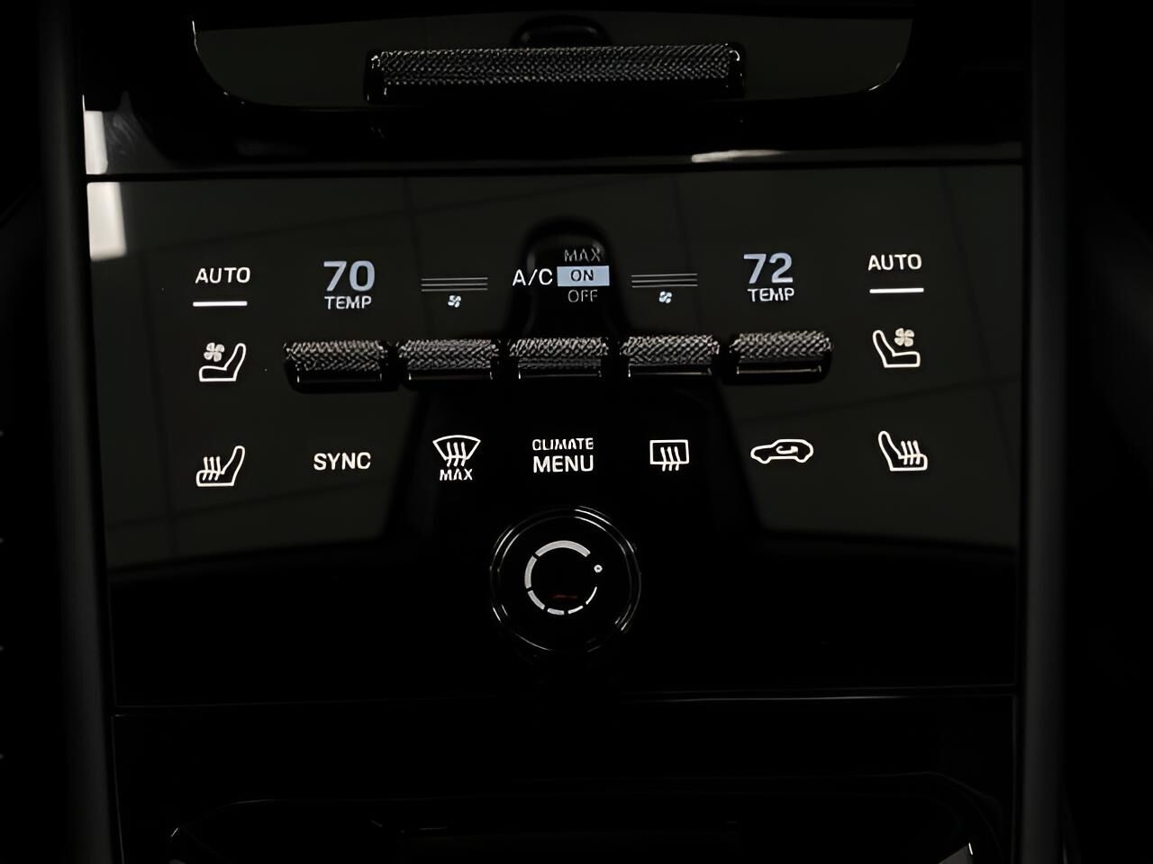 2025 Porsche Cayenne Appleton WI