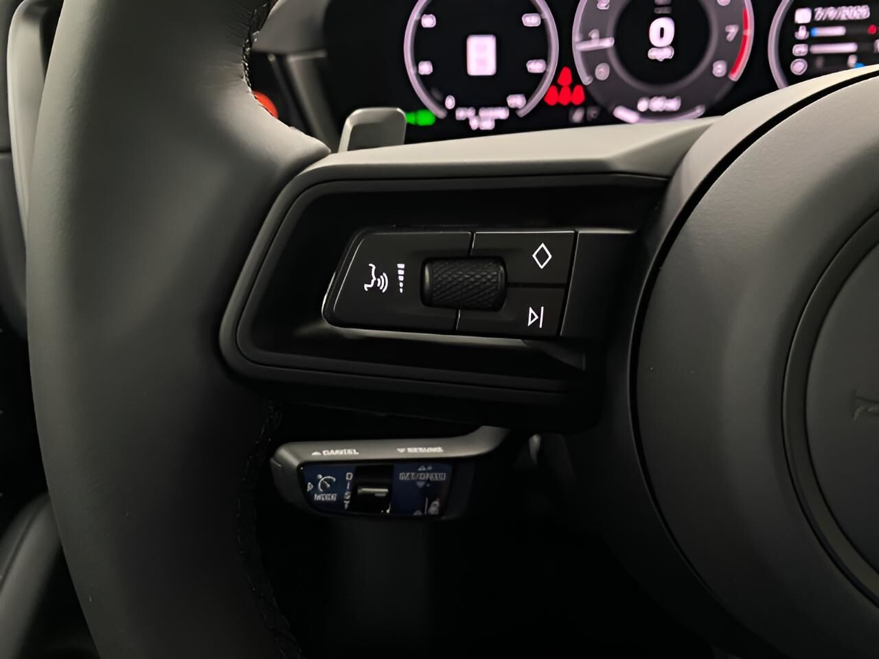 2025 Porsche Cayenne Appleton WI