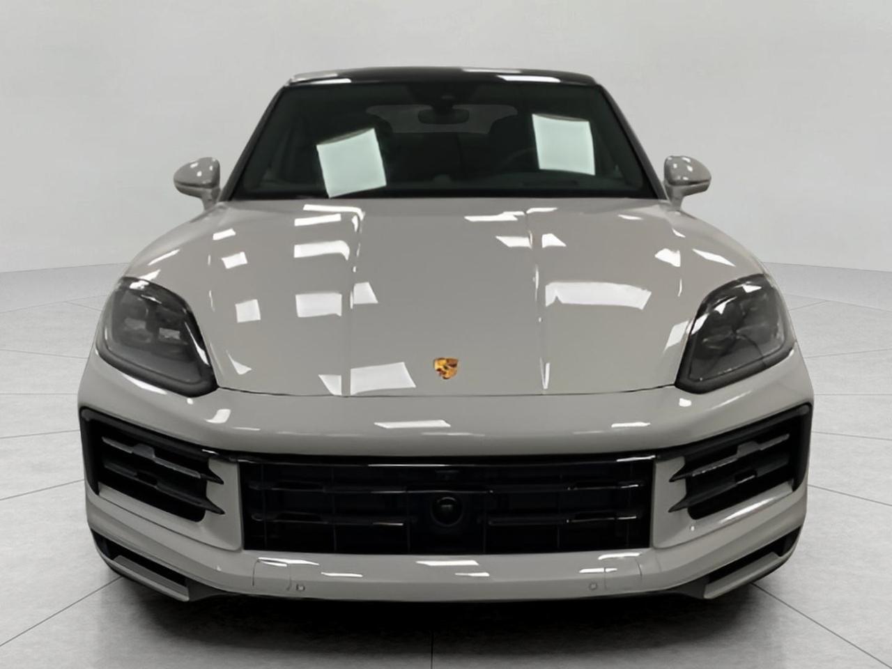 2025 Porsche Cayenne Appleton WI