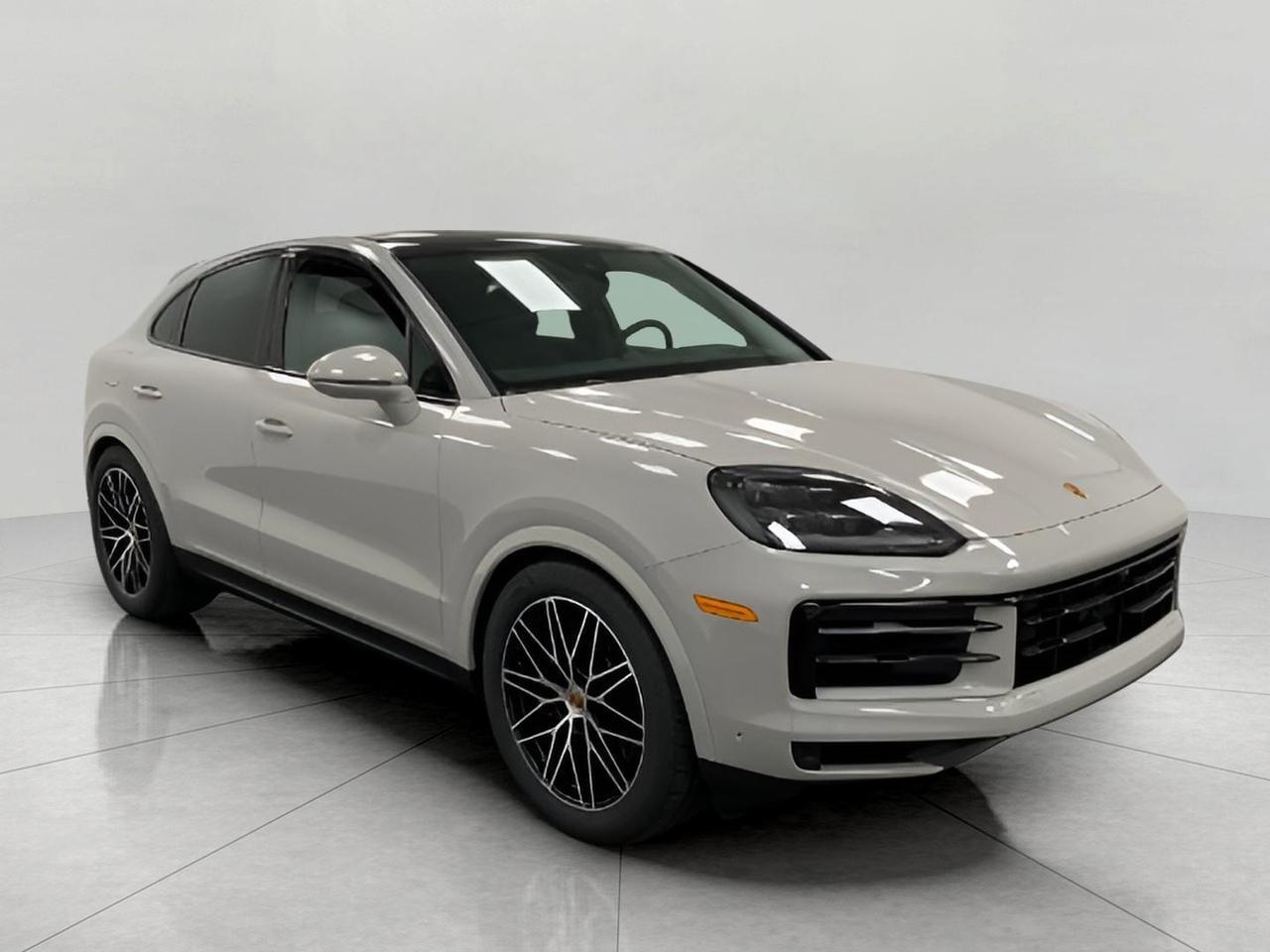 2025 Porsche Cayenne Appleton WI