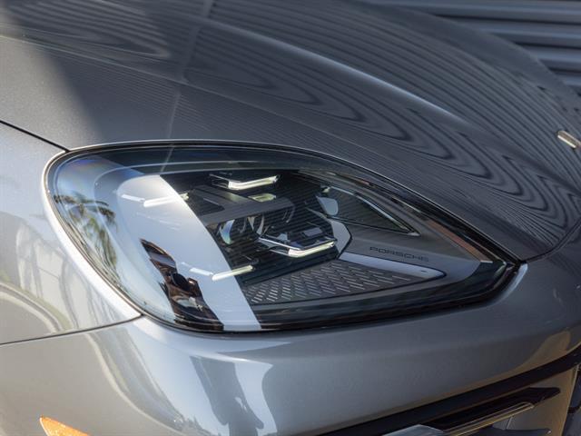 2025 Porsche Cayenne Bakersfield CA