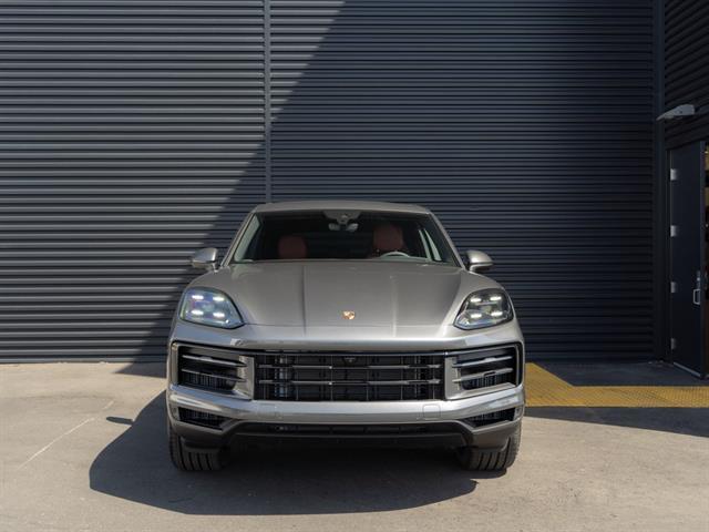 2025 Porsche Cayenne Bakersfield CA