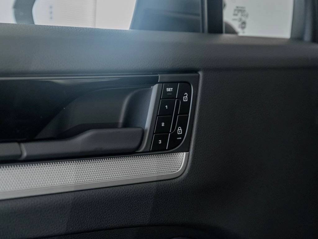 2025 Porsche Cayenne Colorado Springs CO