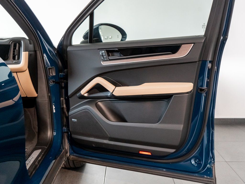 2025 Porsche Cayenne Colorado Springs CO