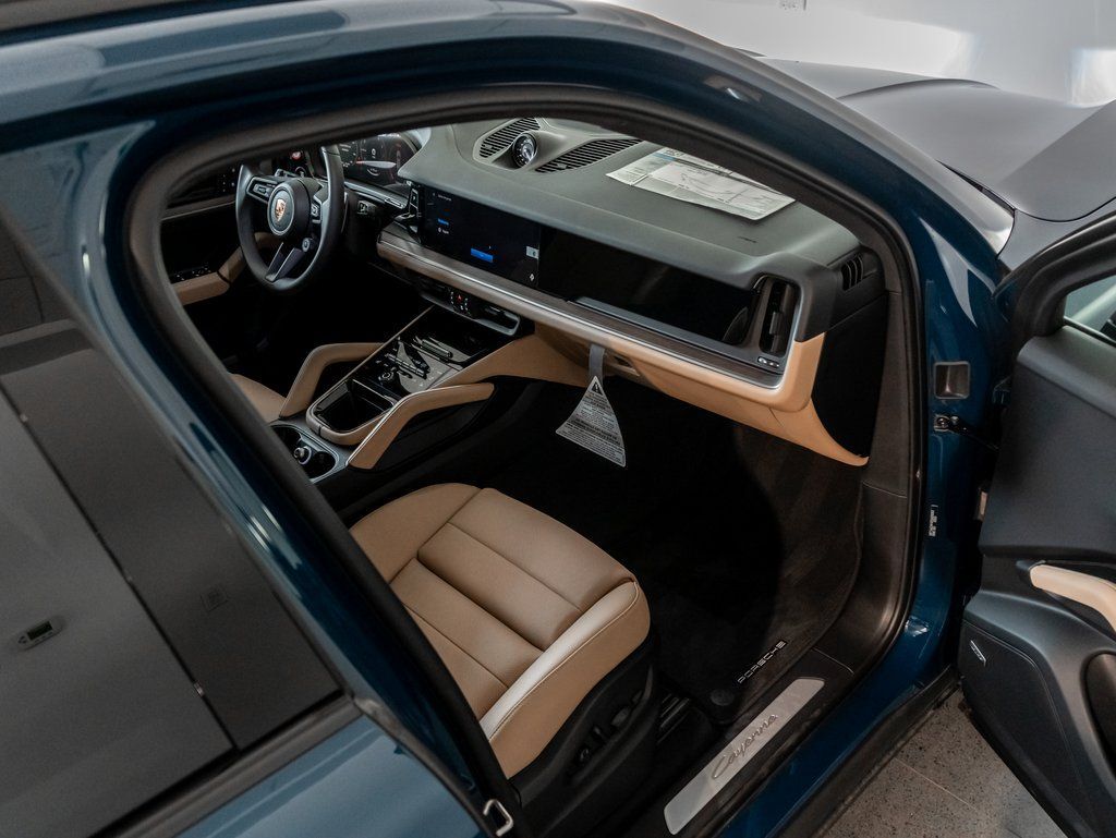 2025 Porsche Cayenne Colorado Springs CO