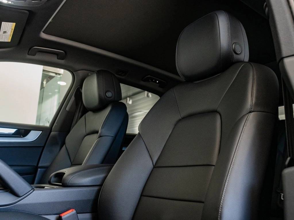 2025 Porsche Cayenne Colorado Springs CO