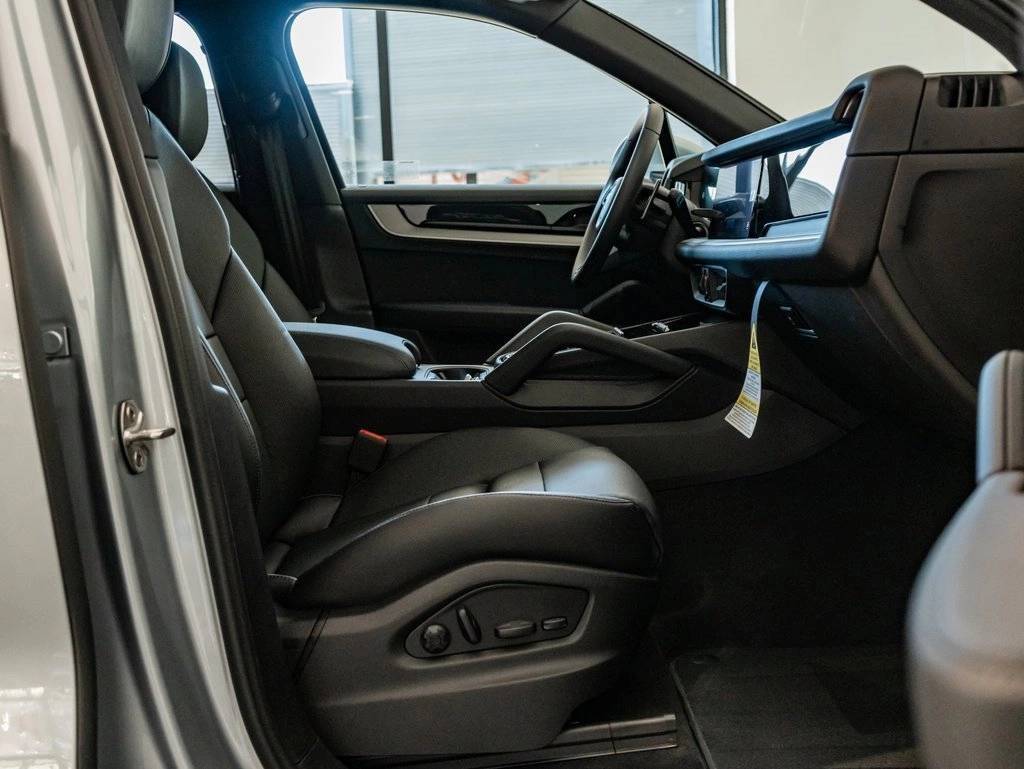 2025 Porsche Cayenne Colorado Springs CO