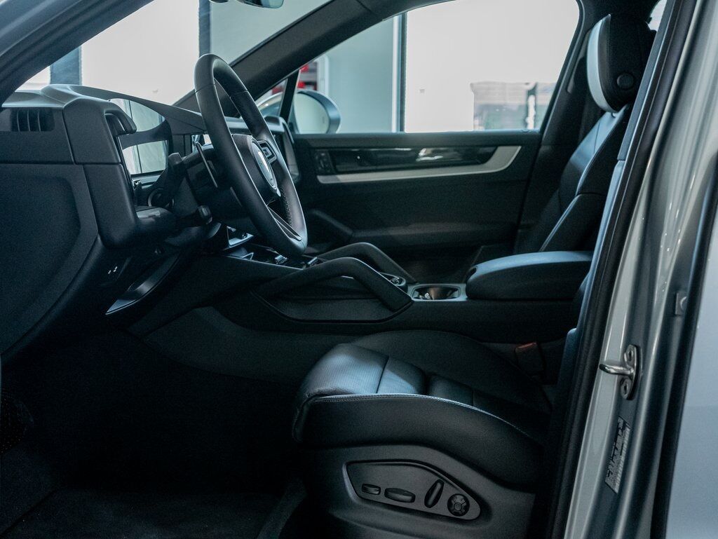 2025 Porsche Cayenne Colorado Springs CO