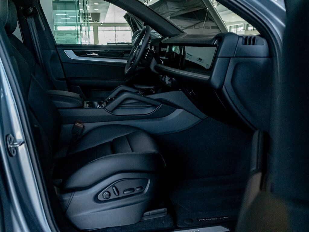 2025 Porsche Cayenne Colorado Springs CO