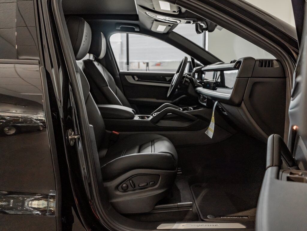 2025 Porsche Cayenne Colorado Springs CO