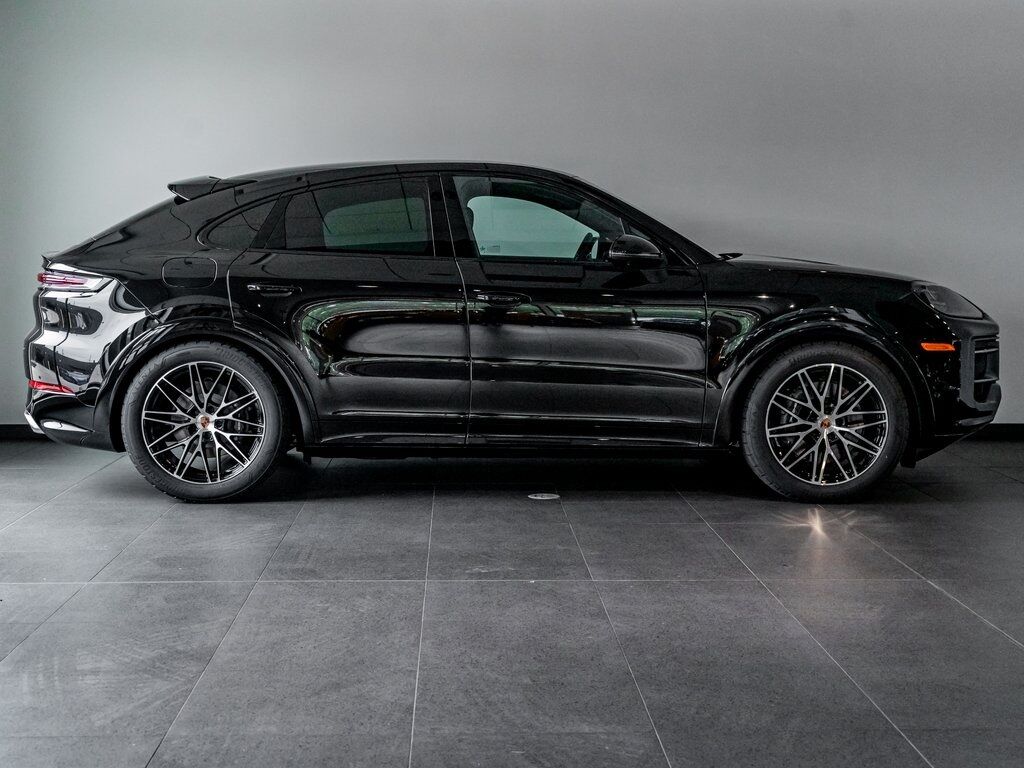 2025 Porsche Cayenne Colorado Springs CO