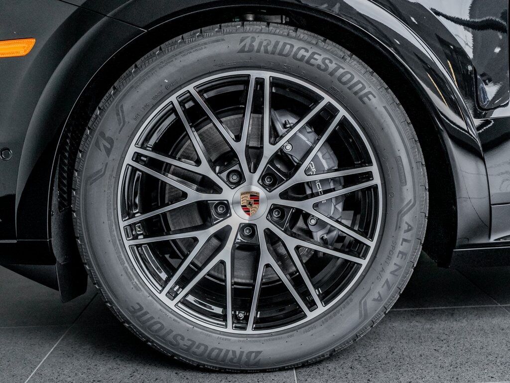 2025 Porsche Cayenne Colorado Springs CO