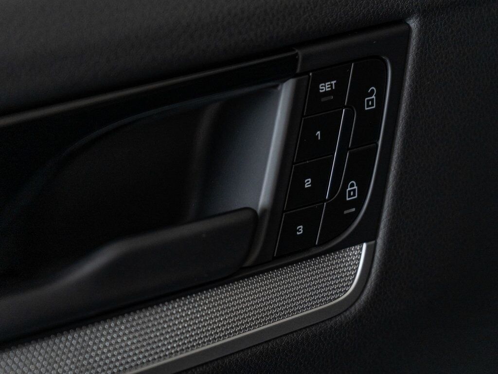 2025 Porsche Cayenne Colorado Springs CO