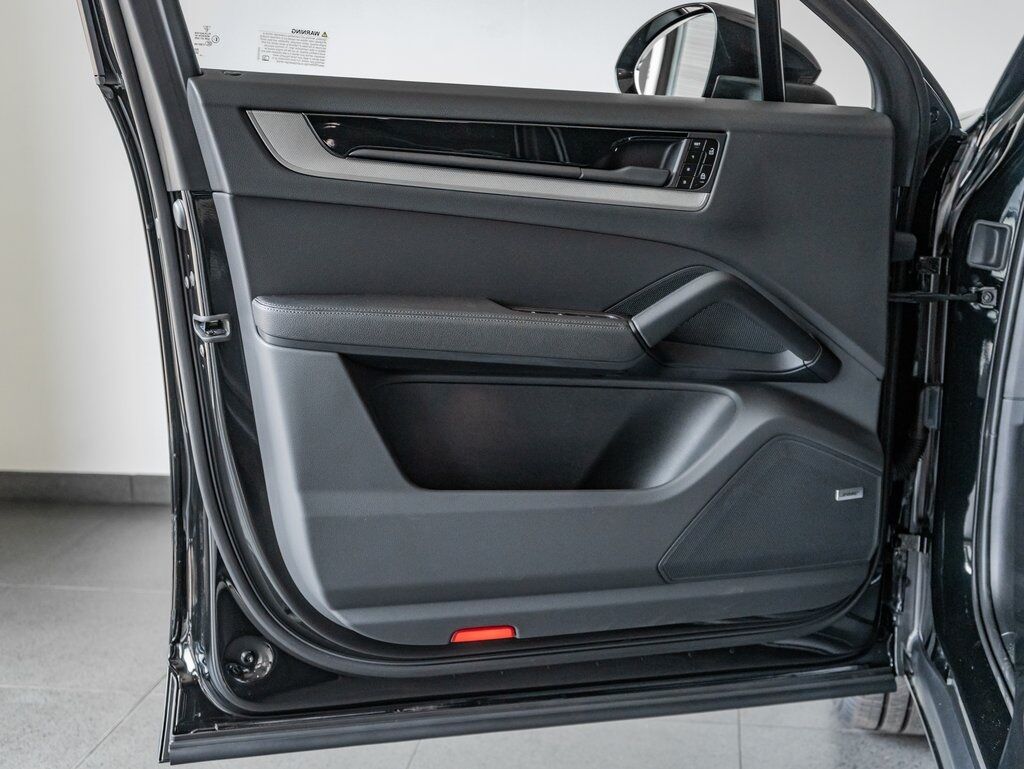 2025 Porsche Cayenne Colorado Springs CO