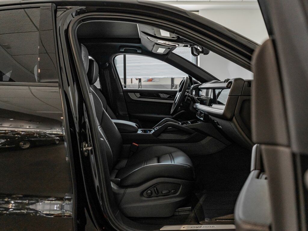 2025 Porsche Cayenne Colorado Springs CO