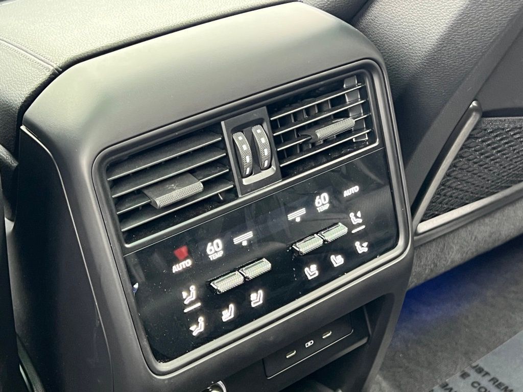 2025 Porsche Cayenne Indianapolis IN