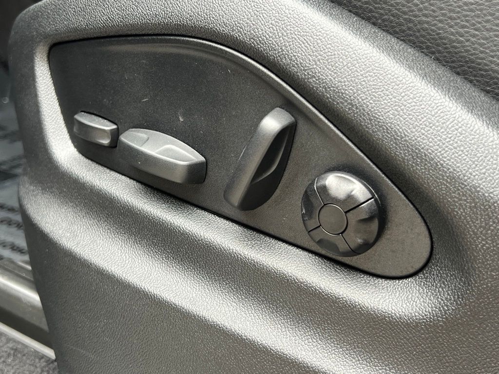 2025 Porsche Cayenne Indianapolis IN