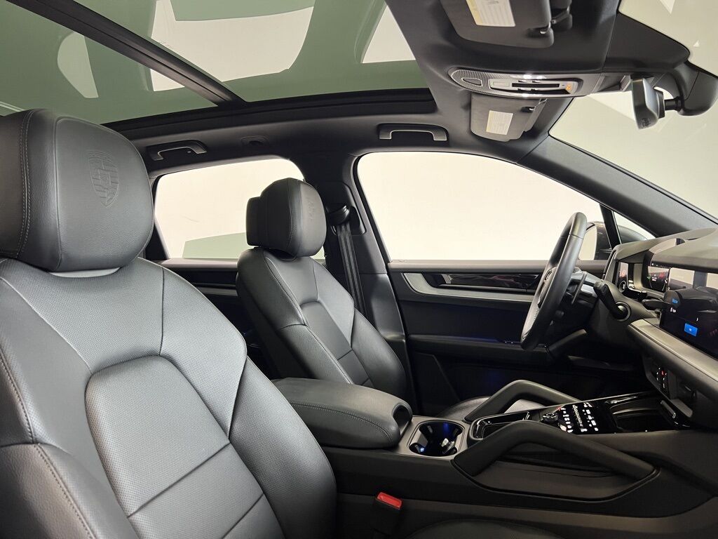 2025 Porsche Cayenne Indianapolis IN