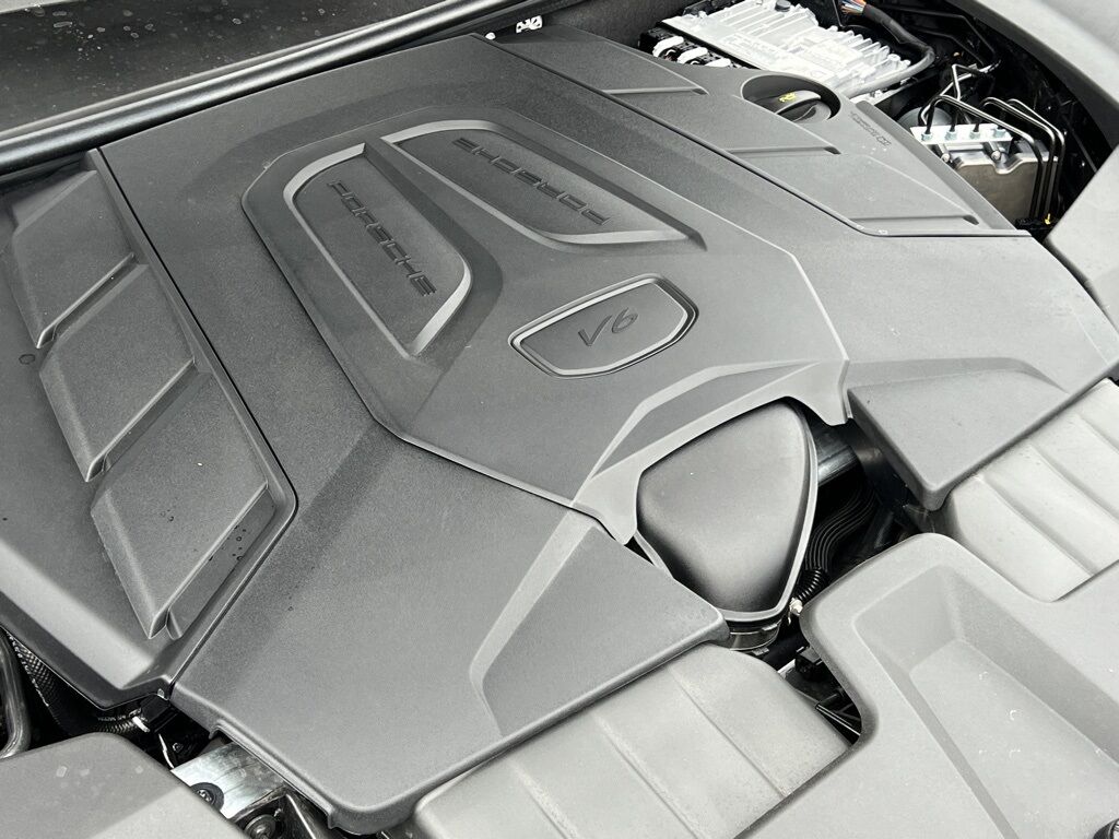 2025 Porsche Cayenne Indianapolis IN