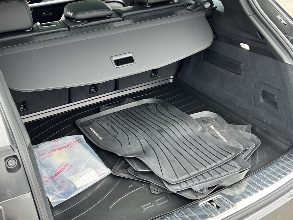 2025 Porsche Cayenne Indianapolis IN