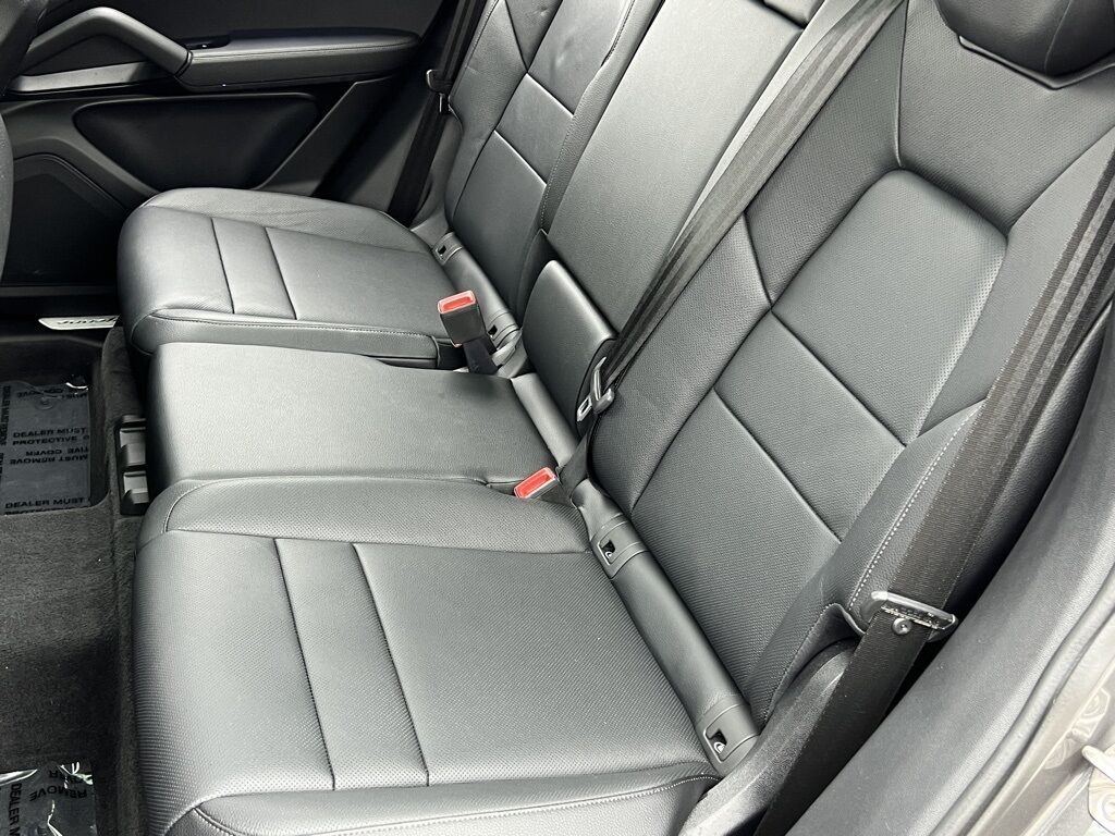 2025 Porsche Cayenne Indianapolis IN