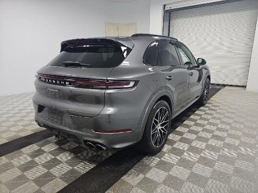 2025 Porsche Cayenne Indianapolis IN