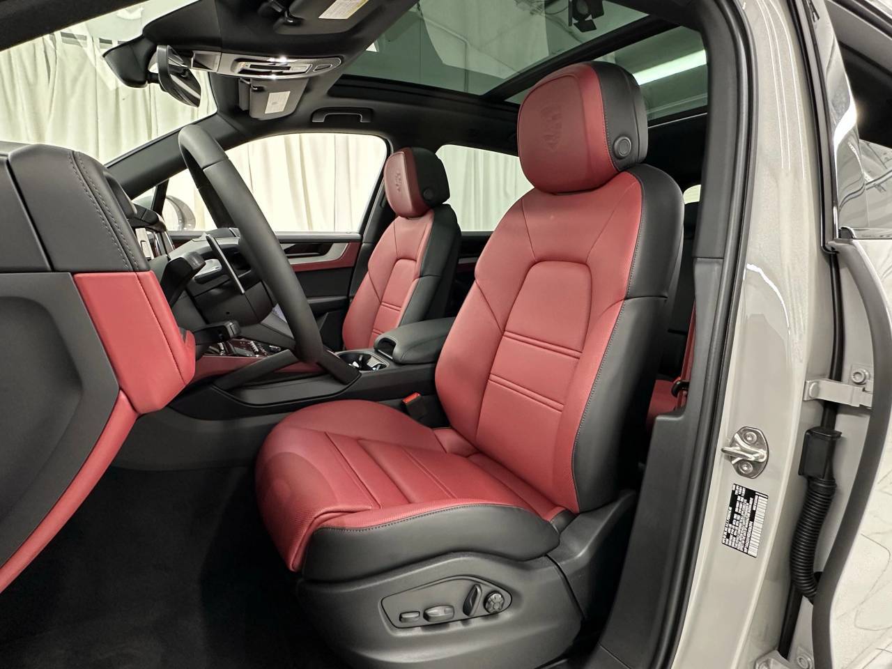2025 Porsche Cayenne Newark DE