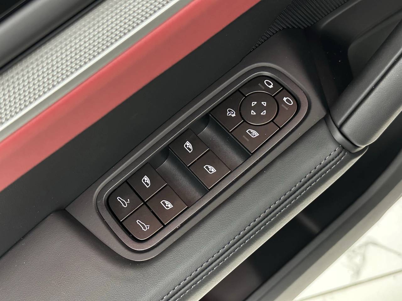 2025 Porsche Cayenne Newark DE