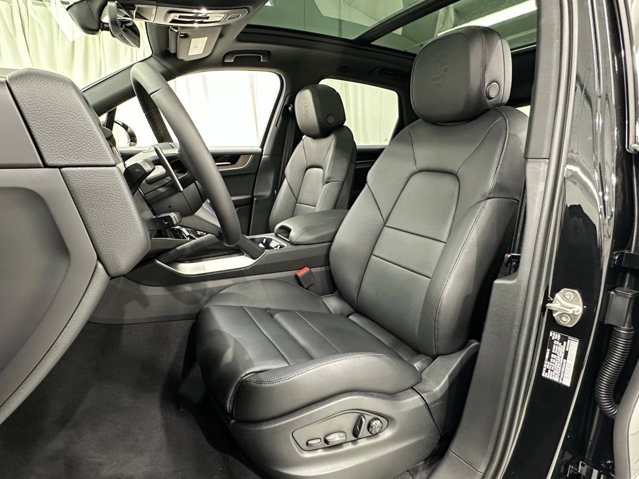2025 Porsche Cayenne Newark DE