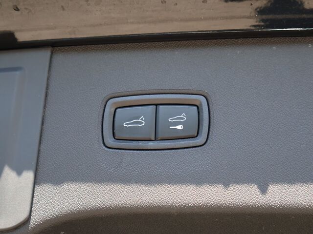 2025 Porsche Cayenne  Oshkosh WI