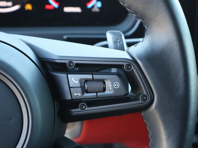 2025 Porsche Cayenne  Oshkosh WI